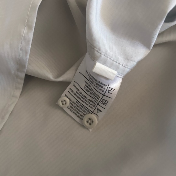 Coleman Men's Light Gray Casual Button-Down Shirt - Picture 7 of 7